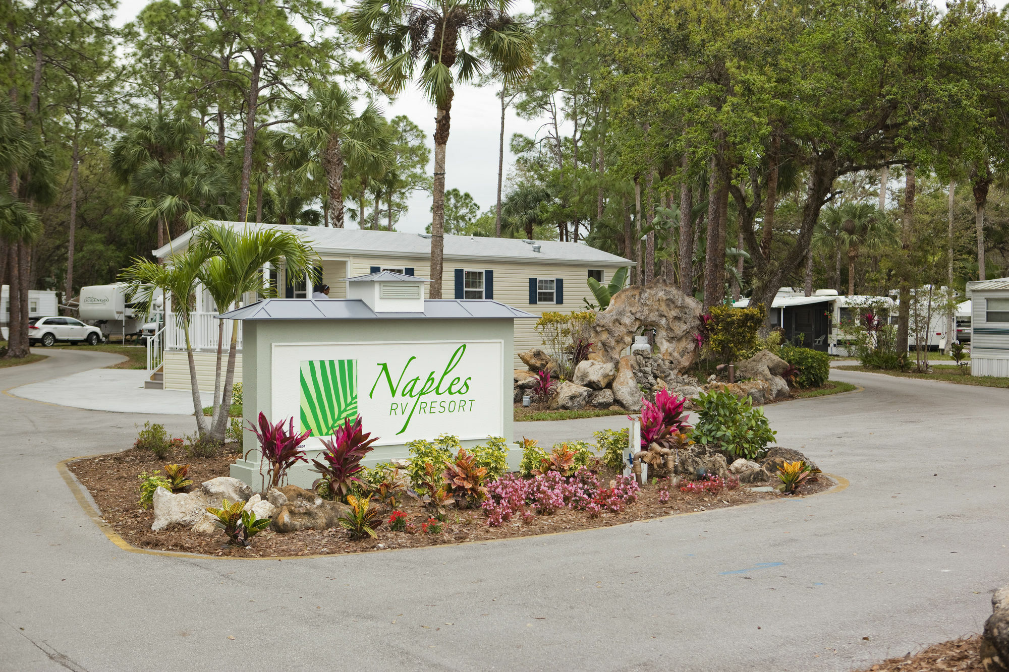 Naples Rv Resort Naples Manor Exterior foto